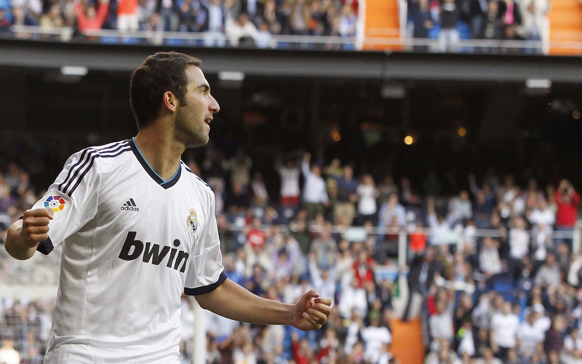 中超本赛季最强黑马诞生，升班马跻身前四，2020年中超升班马是哪两个队